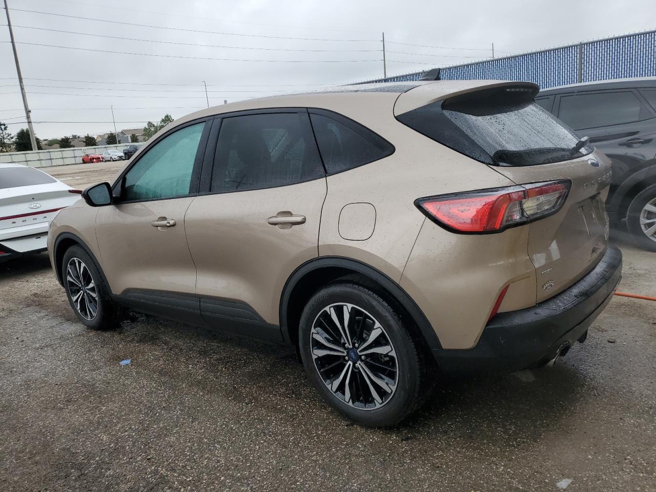 2021 Ford Escape Se vin: 1FMCU0G66MUA08836