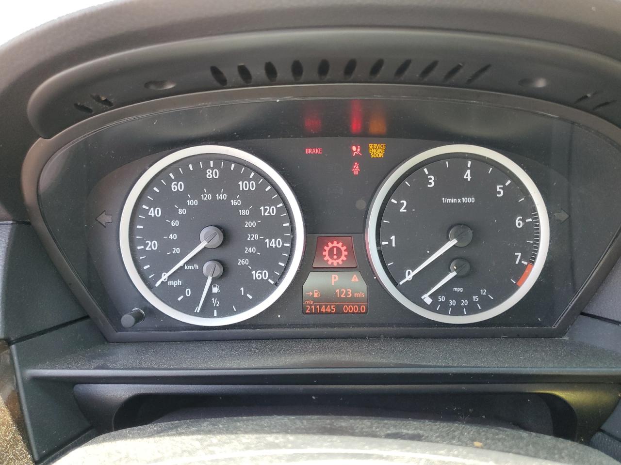 WBANE73506CM35905 2006 BMW 530 I