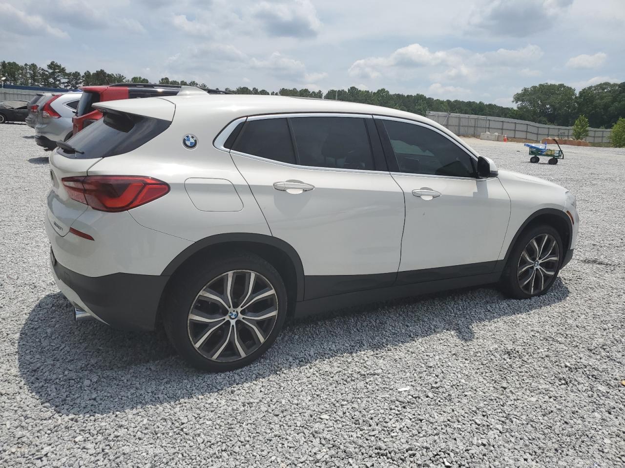 2018 BMW X2 xDrive28I vin: WBXYJ5C31JEF72496