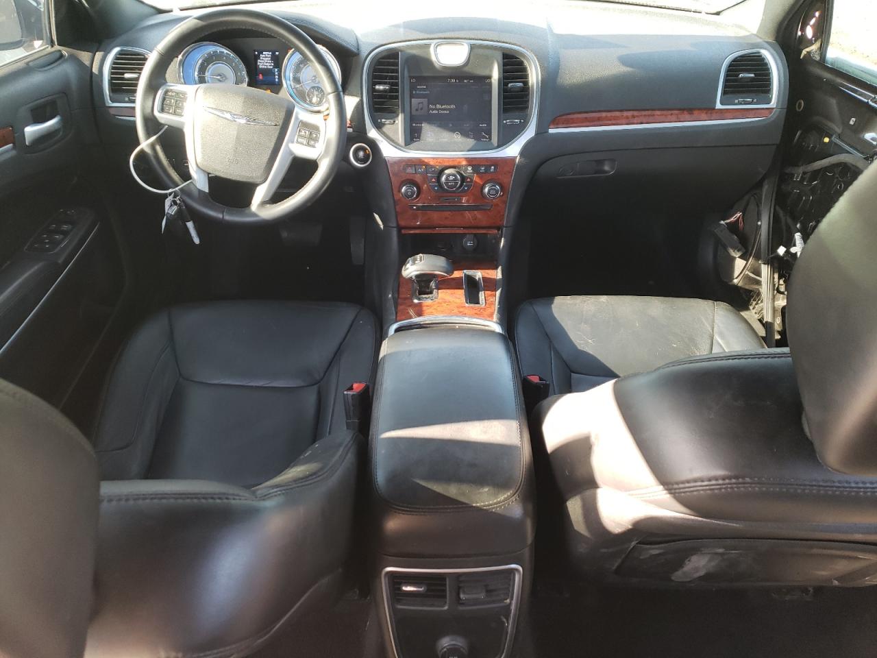 2C3CCAAG0EH345851 2014 Chrysler 300