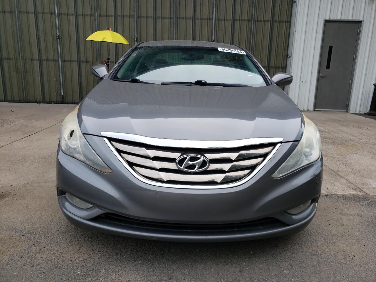 5NPEC4AB5DH748983 2013 Hyundai Sonata Se