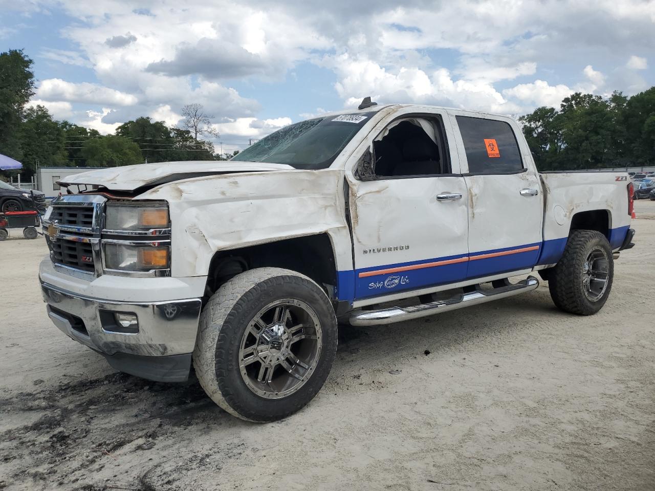 3GCUKREC7FG245272 2015 Chevrolet Silverado K1500 Lt