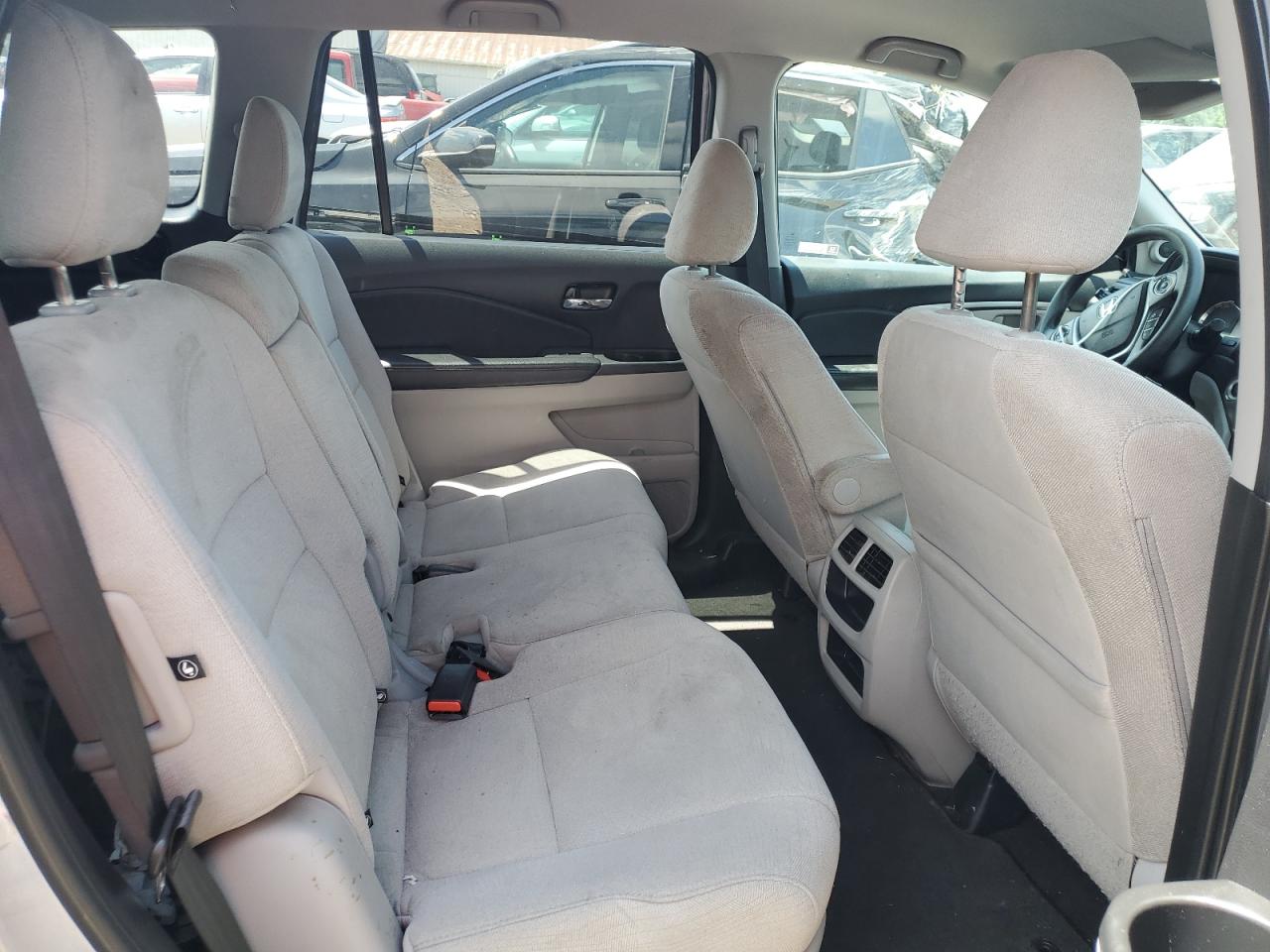 5FNYF6H16JB044704 2018 Honda Pilot Lx