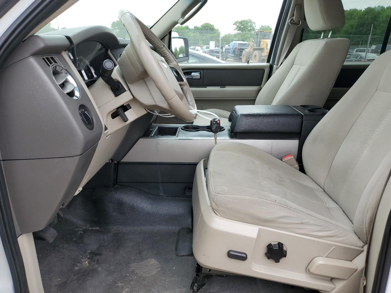 1FMJU1G57AEB63664 2010 Ford Expedition Xlt