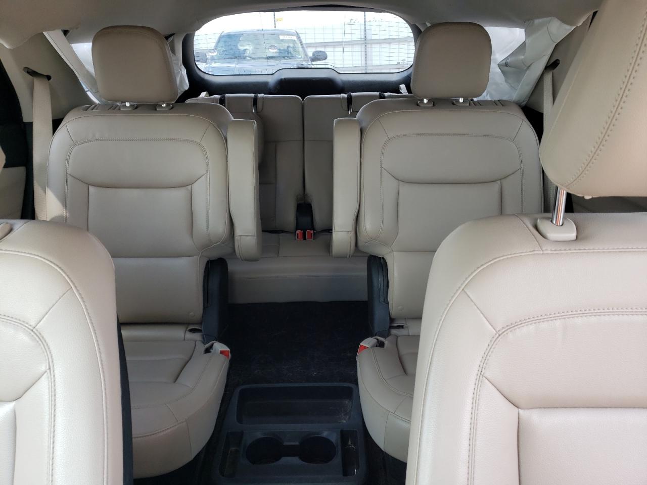 1FMSK7DH2LGC80054 2020 Ford Explorer Xlt