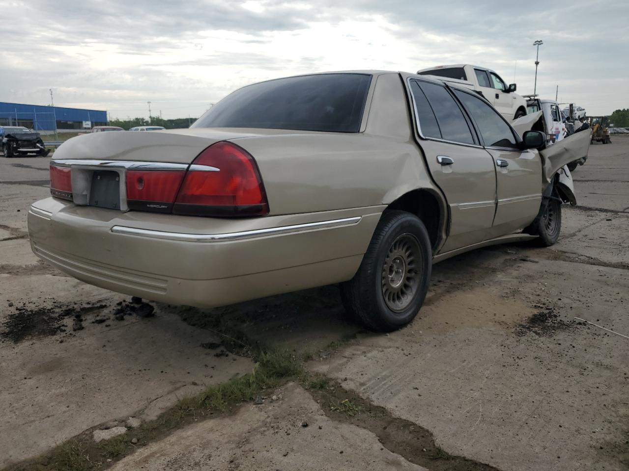 2MEFM75W2YX707911 2000 Mercury Grand Marquis Ls