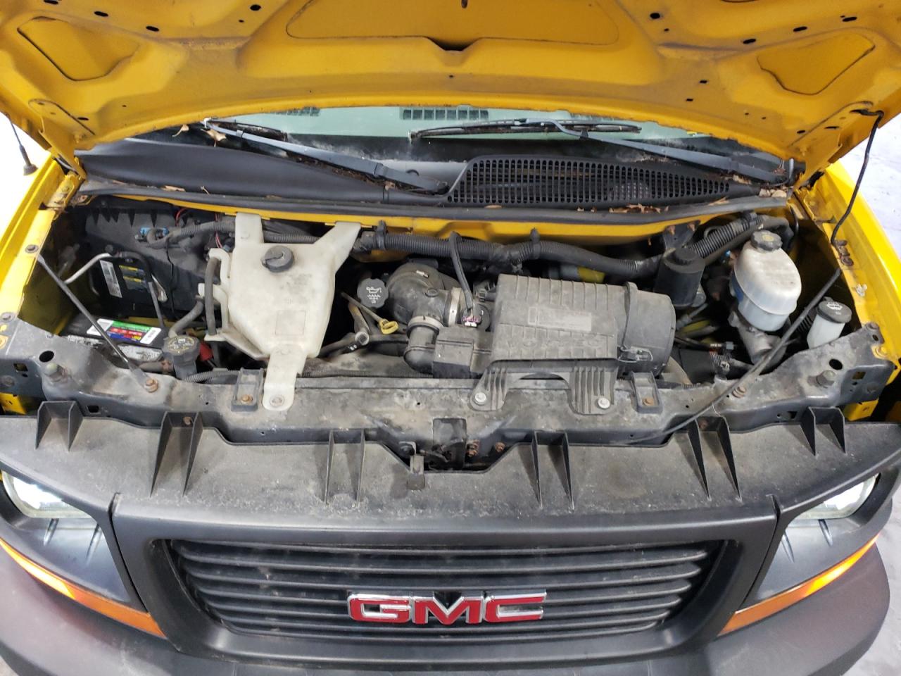 1GDY72CA3B1900740 2011 GMC Savana Cutaway G3500