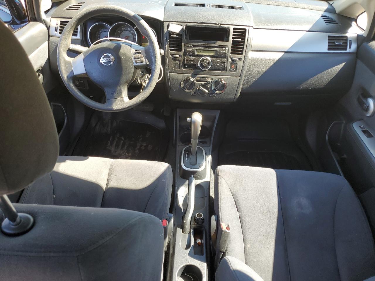 3N1BC11E98L365360 2008 Nissan Versa S