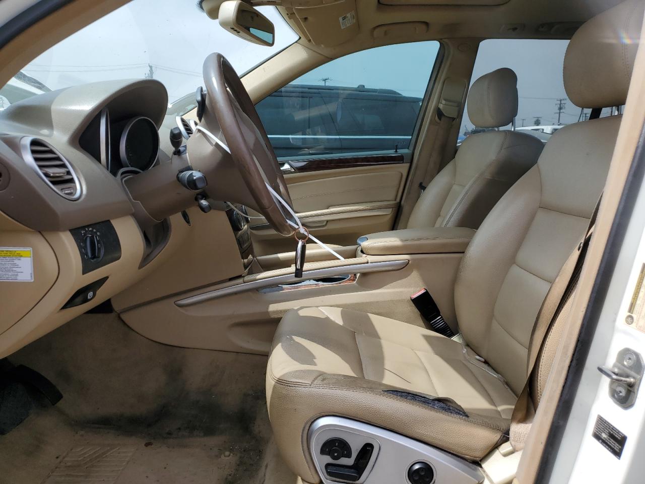 4JGBB5GBXAA566861 2010 Mercedes-Benz Ml 350