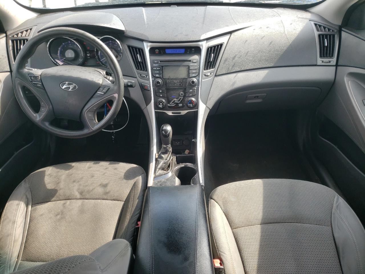 5NPEB4AC4DH755872 2013 Hyundai Sonata Gls