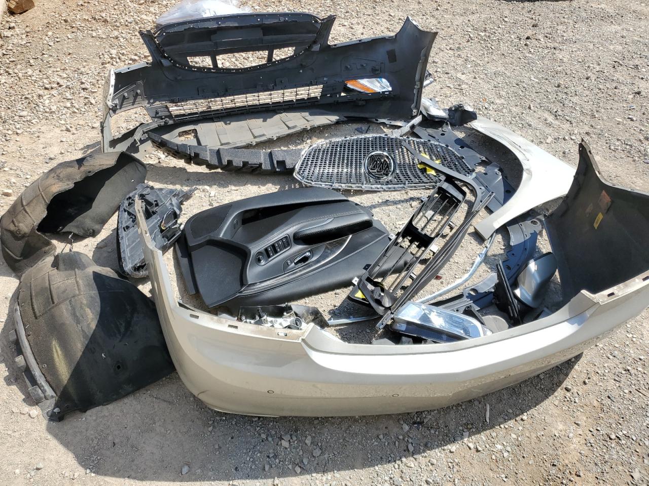 1G4GB5G35GF231551 2016 Buick Lacrosse