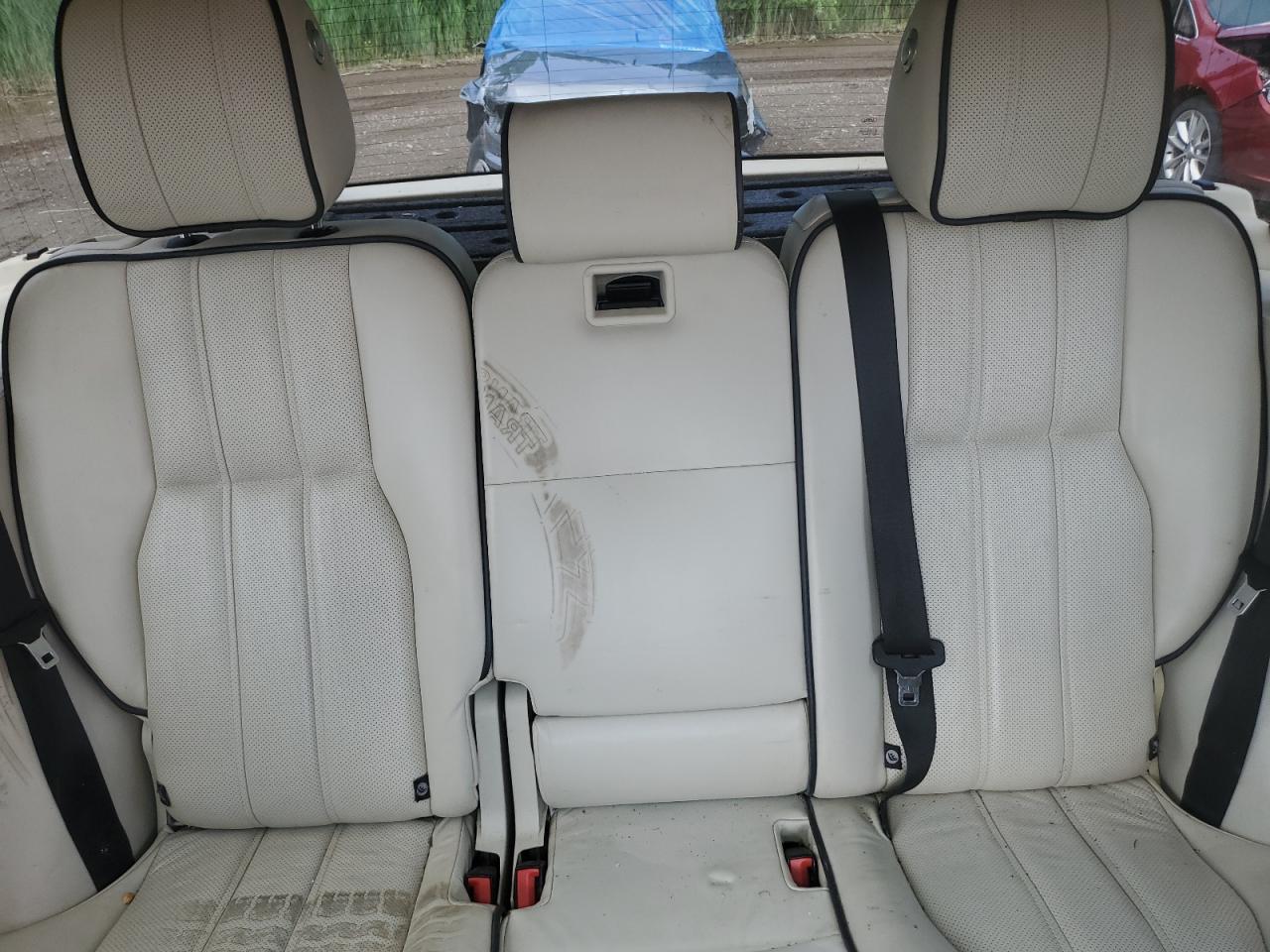 SALMF1D48BA331580 2011 Land Rover Range Rover Hse Luxury