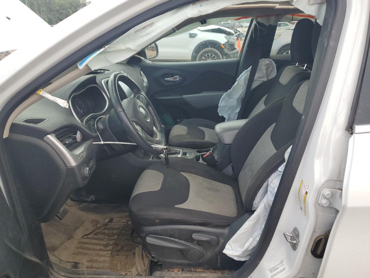 1C4PJLCS4EW314569 2014 Jeep Cherokee Latitude