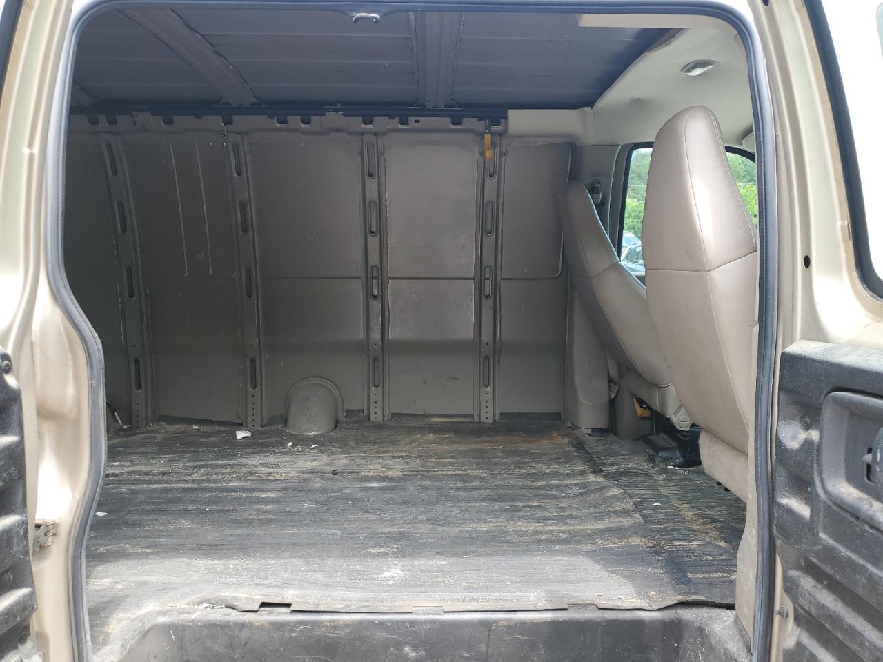 1GCHG39U651210612 2005 Chevrolet Express G3500