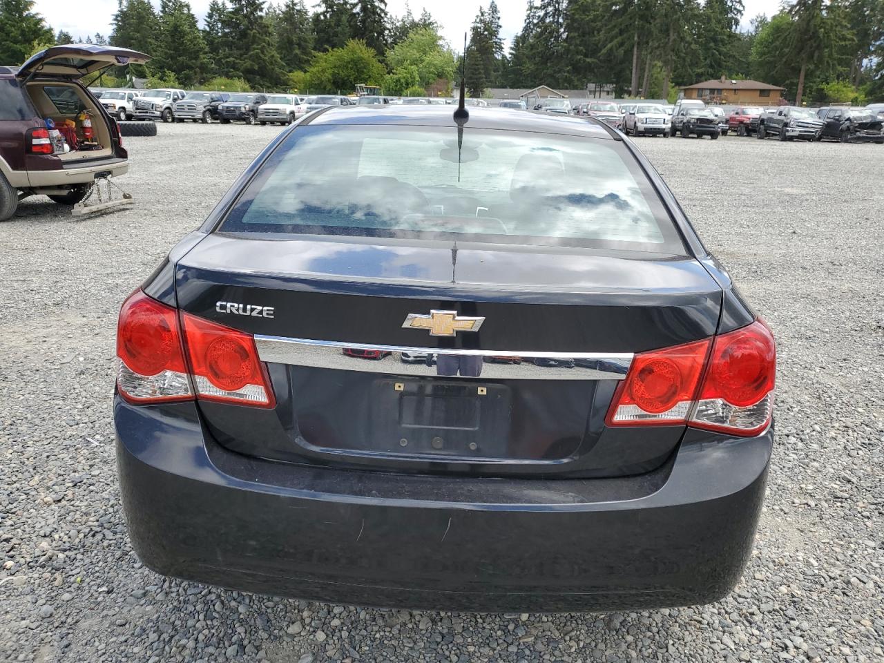 2014 Chevrolet Cruze Ls vin: 1G1PA5SG9E7139442