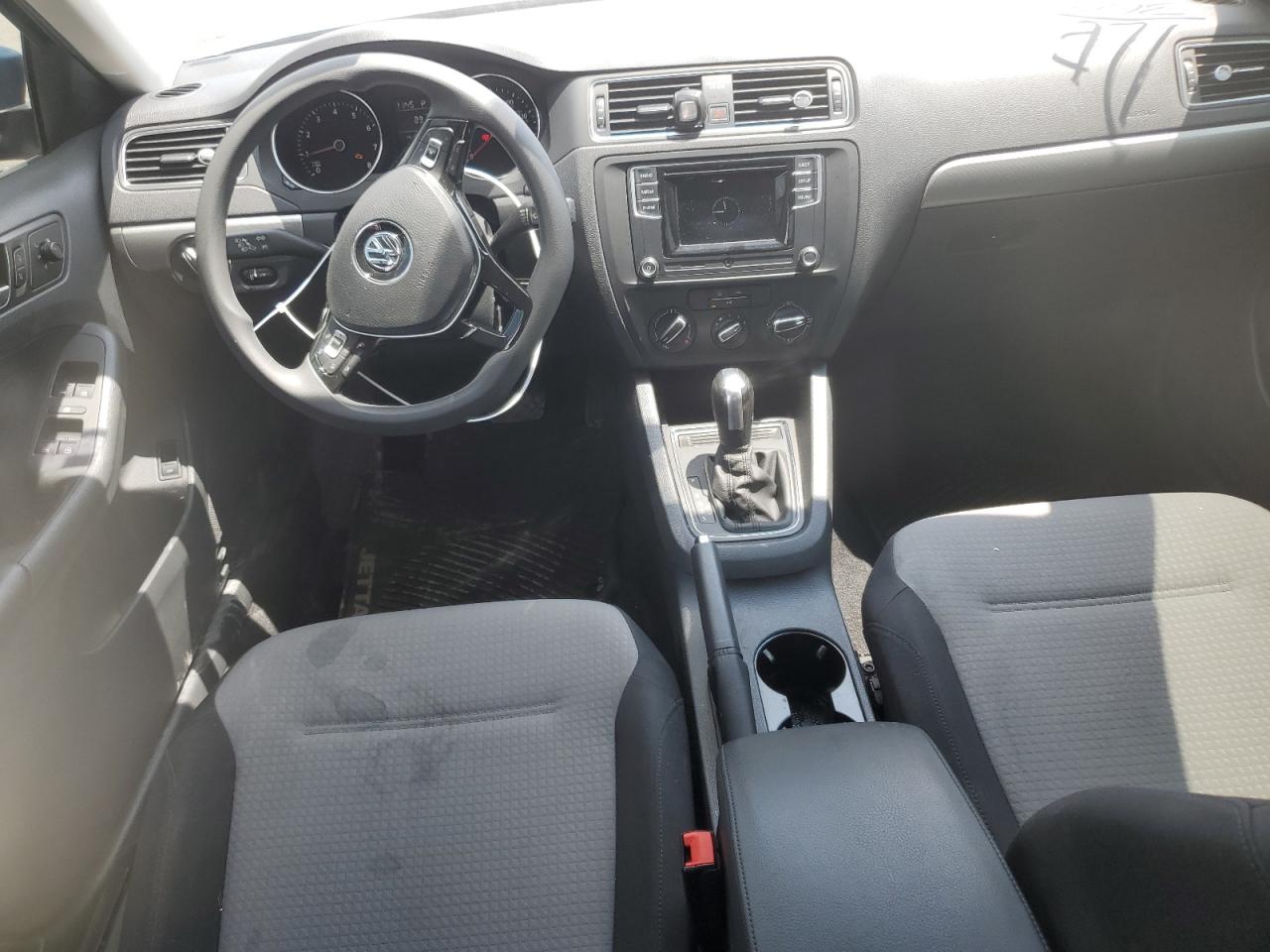 3VW2B7AJ7HM375716 2017 Volkswagen Jetta S