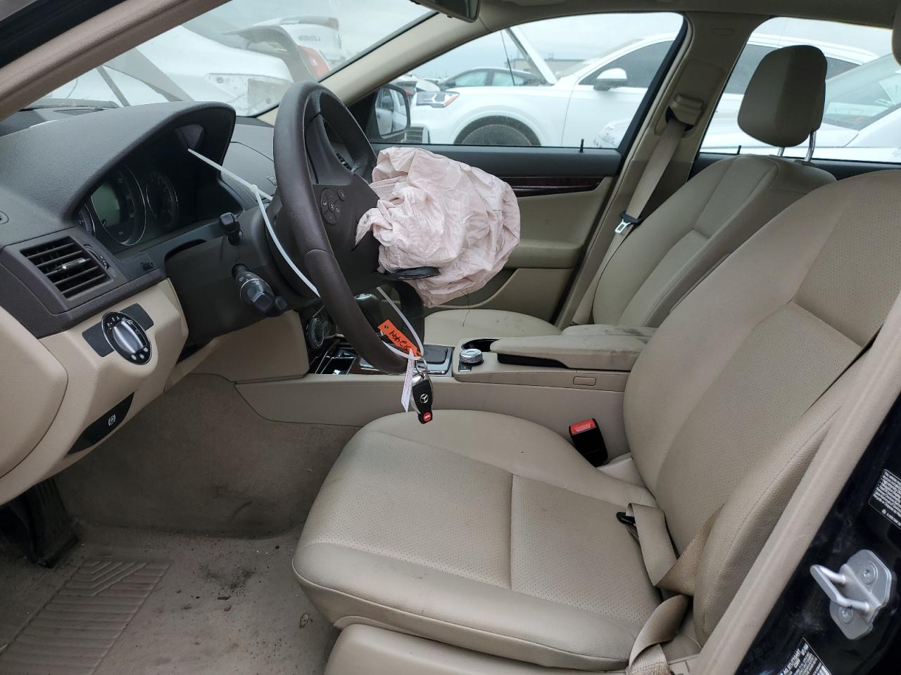 WDDGF81X19F216690 2009 Mercedes-Benz C 300 4Matic