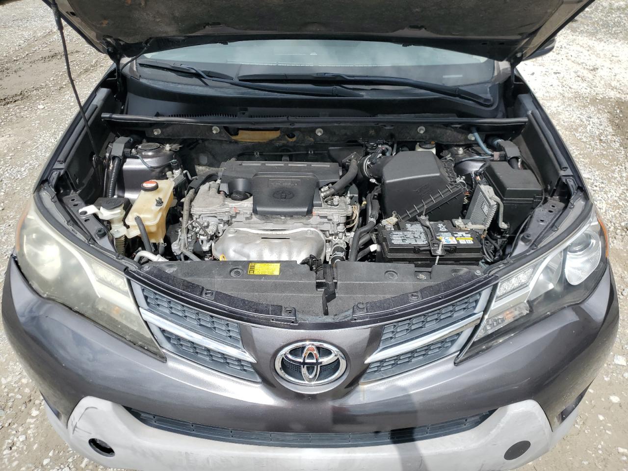 2015 Toyota Rav4 Xle vin: JTMWFREV3FJ027066