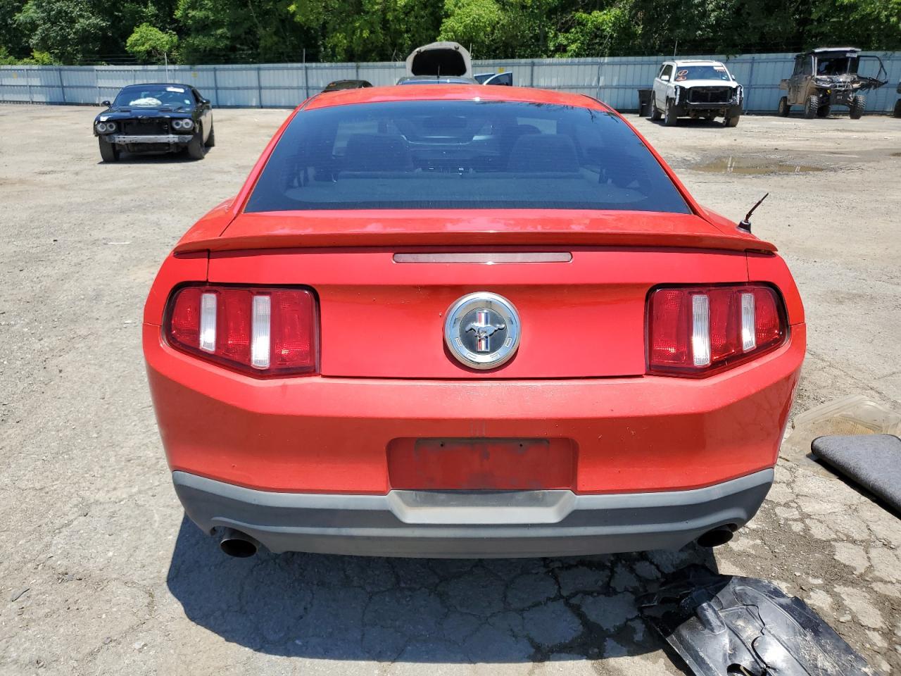 1ZVBP8AM5B5115670 2011 Ford Mustang