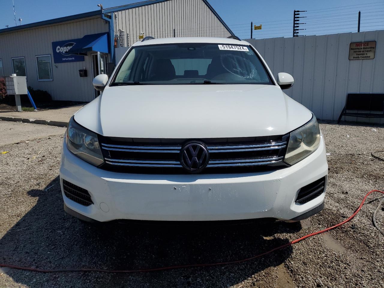 2016 Volkswagen Tiguan S vin: WVGAV7AX8GW531685