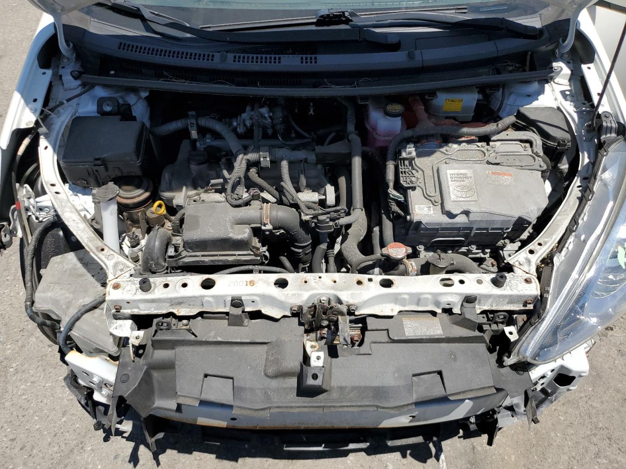 JTDKDTB30G1115479 2016 Toyota Prius C