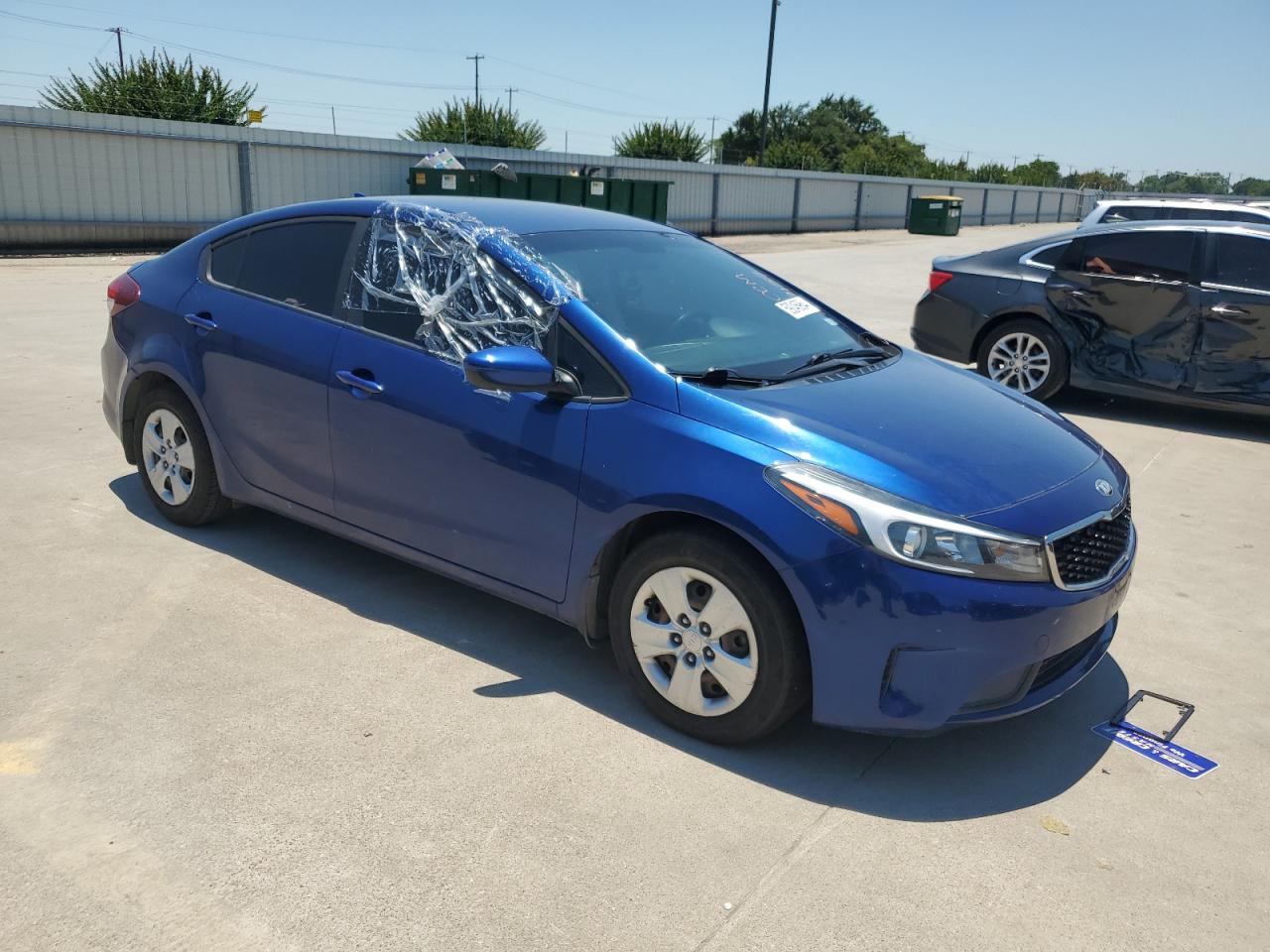 3KPFL4A71JE249159 2018 Kia Forte Lx