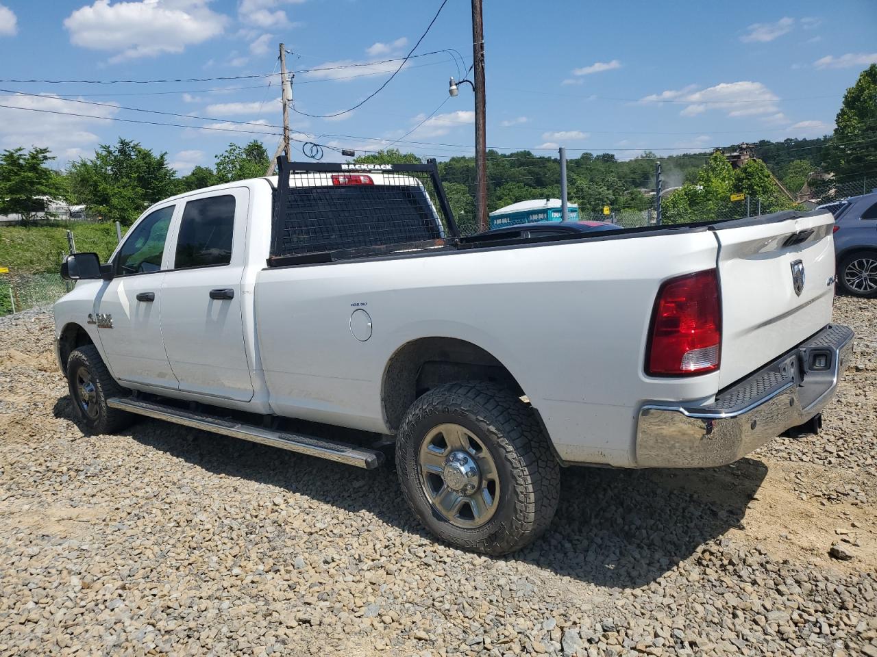 2018 Ram 2500 St vin: 3C6UR5HL1JG377847