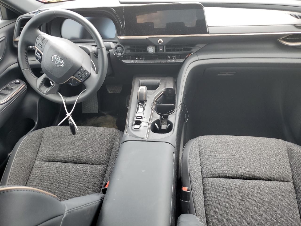 JTDAAAAF7P3010365 2023 Toyota Crown Xle