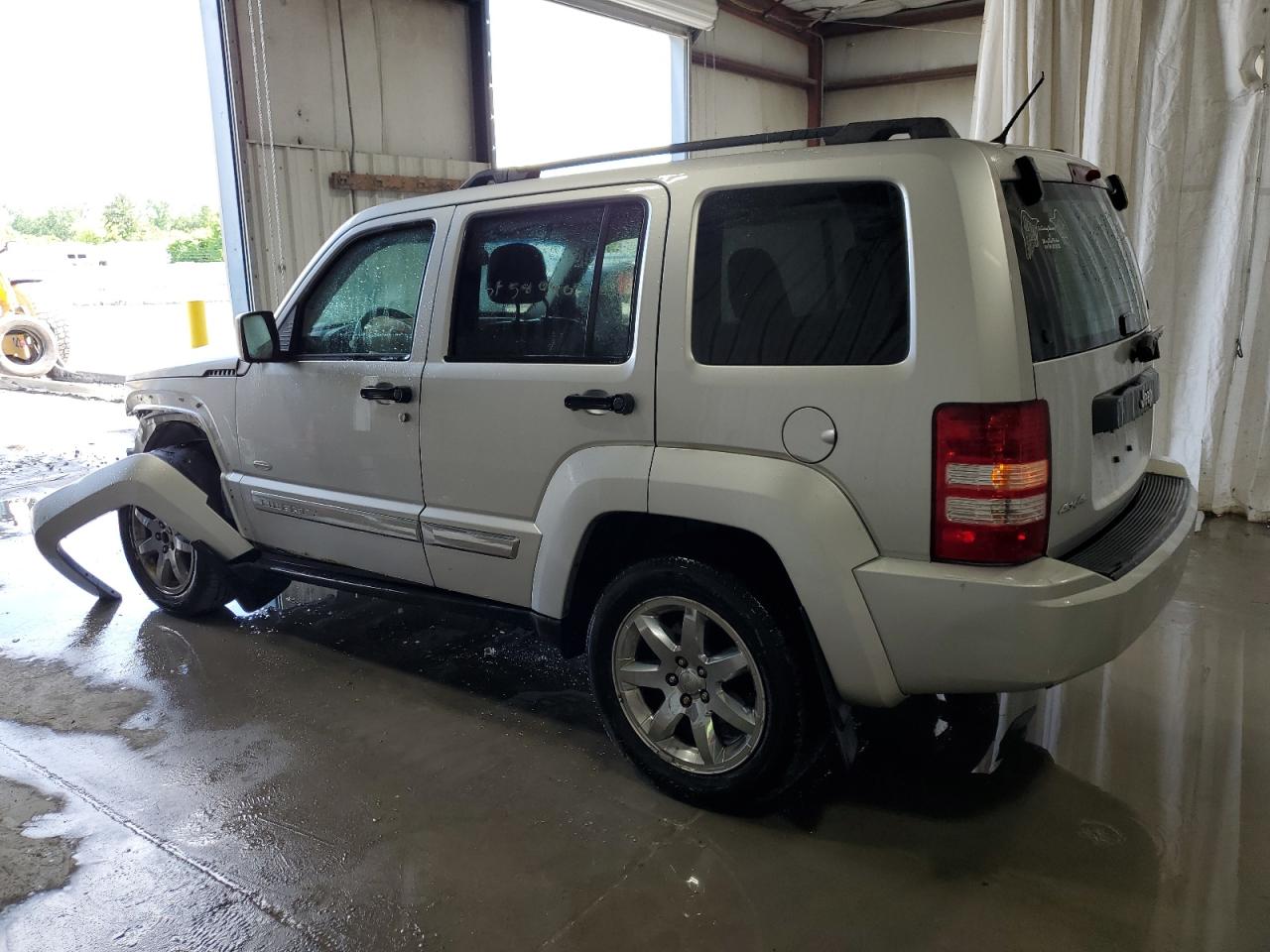 2012 Jeep Liberty Sport vin: 1C4PJMAK1CW204696