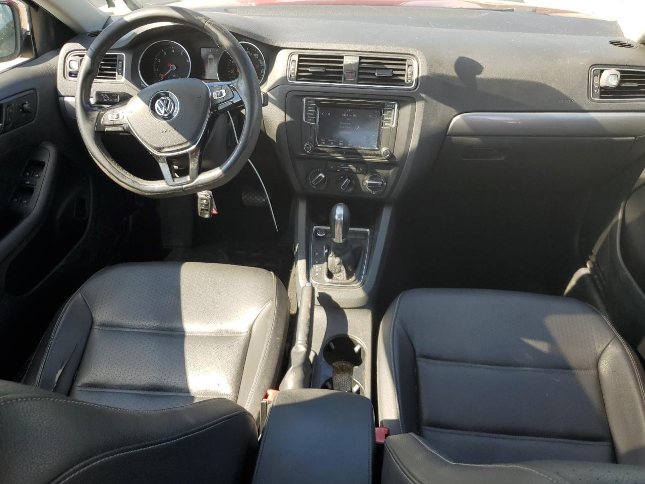 3VWDB7AJXJM258162 2018 Volkswagen Jetta Se