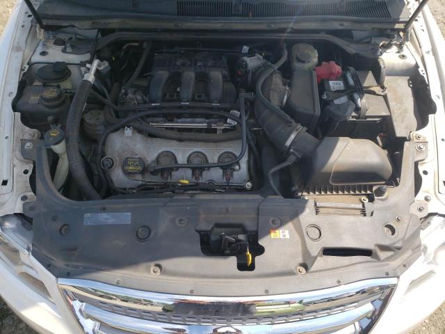 2012 Ford Taurus - Image 11