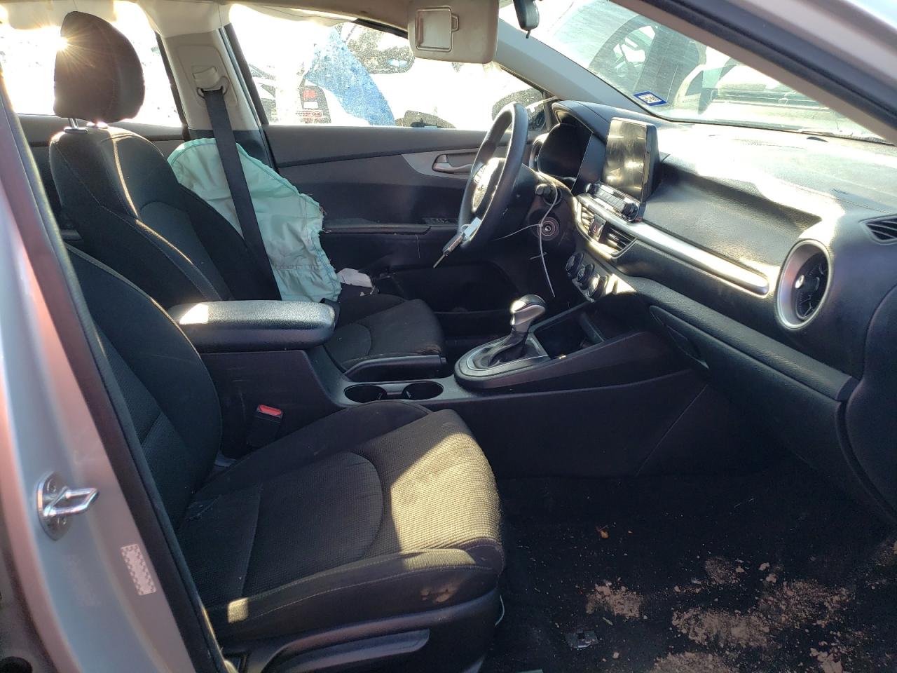 3KPF24AD3ME331892 2021 Kia Forte Fe