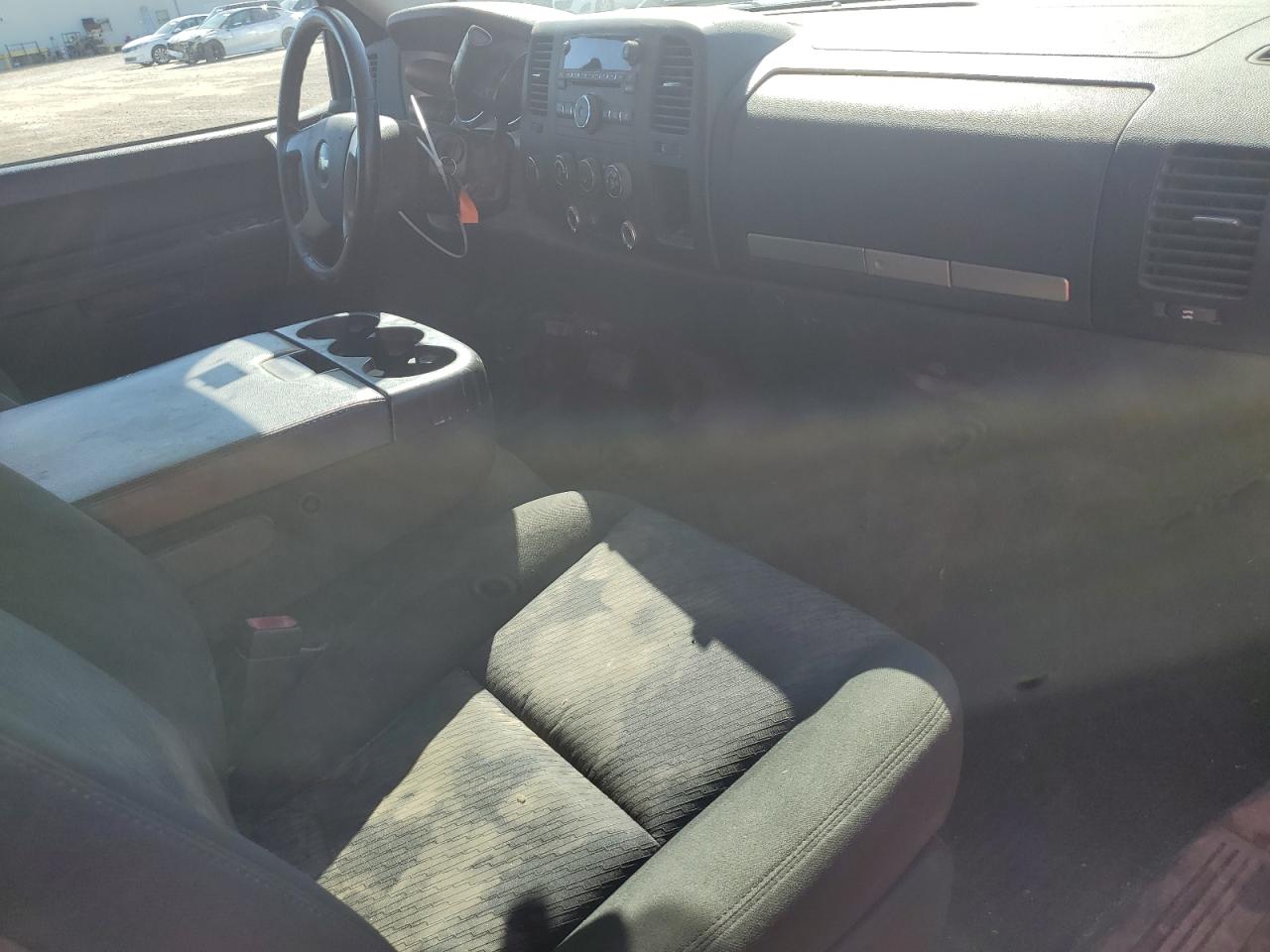 1GCSKSE36AZ156087 2010 Chevrolet Silverado K1500 Lt