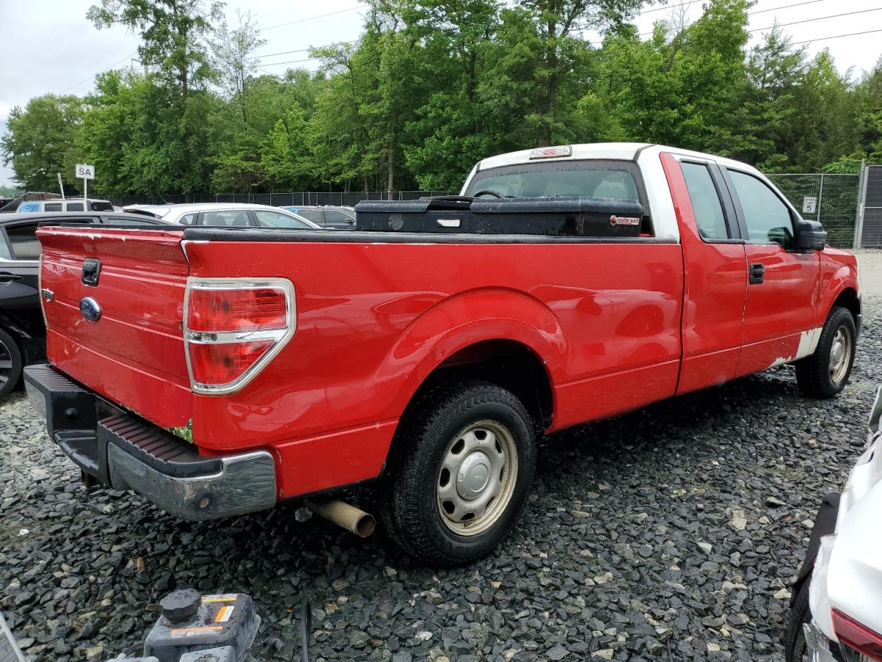 2014 Ford F150 Super Cab vin: 1FTFX1CF8EKG09487