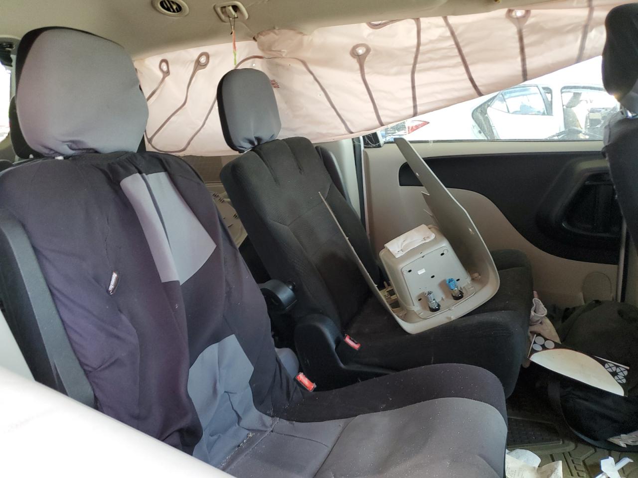 2C4RDGBG0ER410812 2014 Dodge Grand Caravan Se