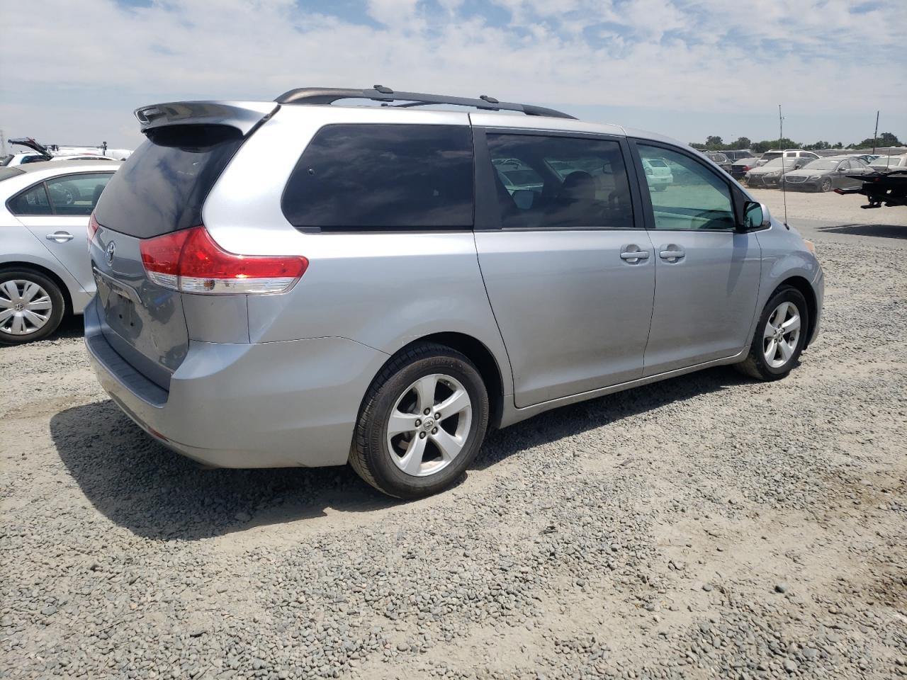 5TDKK3DC2BS161278 2011 Toyota Sienna Le