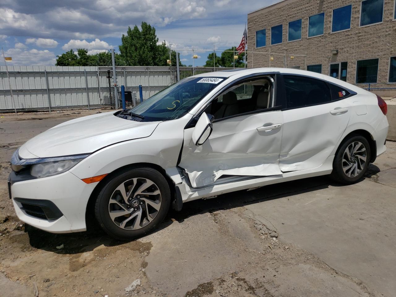 2017 Honda Civic Ex vin: 2HGFC2F7XHH519549