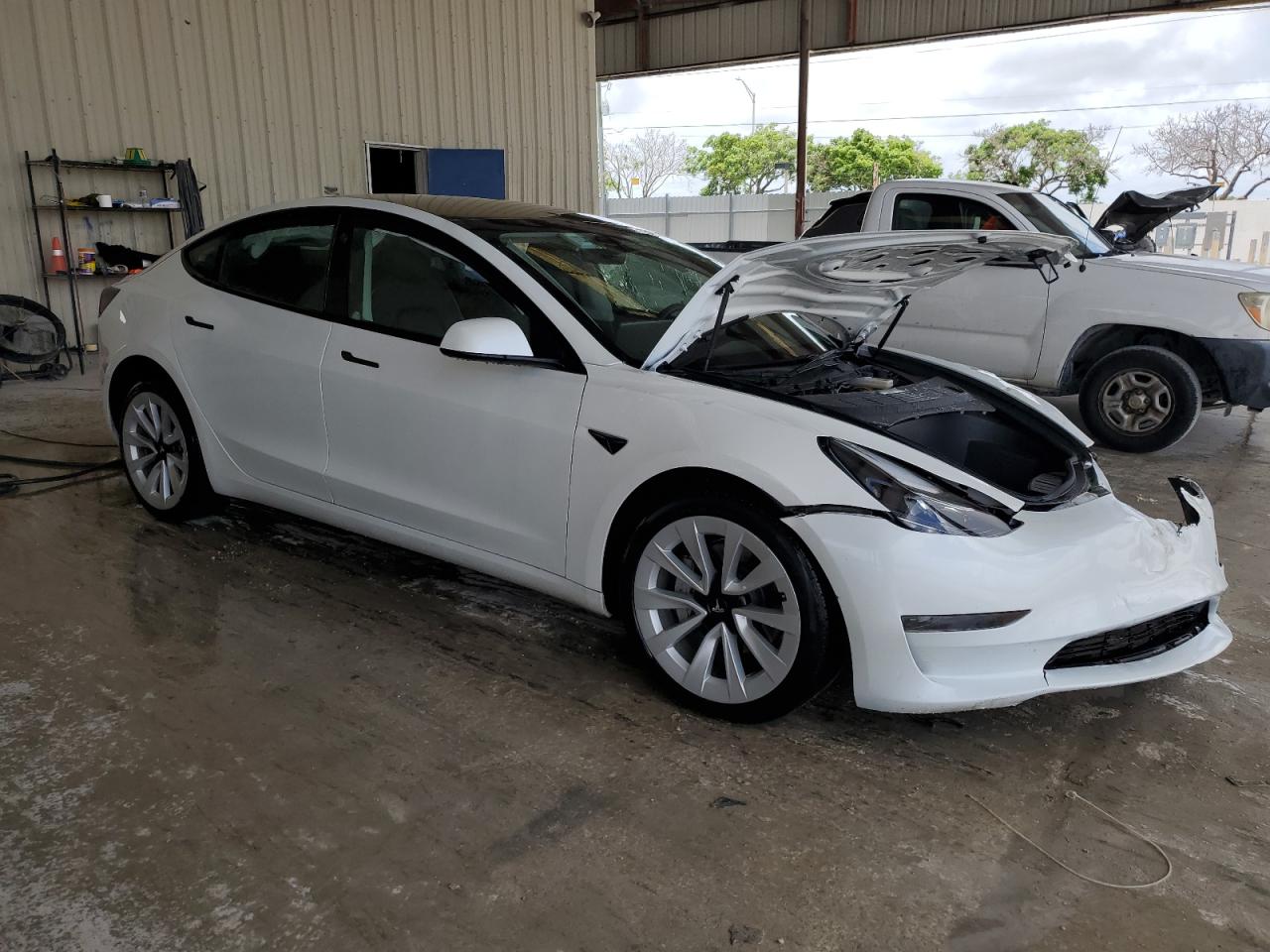 Lot #2726494324 2023 TESLA MODEL 3