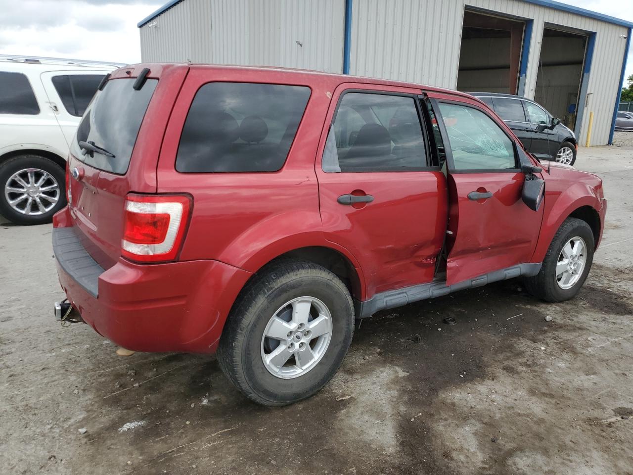 Lot #2650101120 2009 FORD ESCAPE XLS