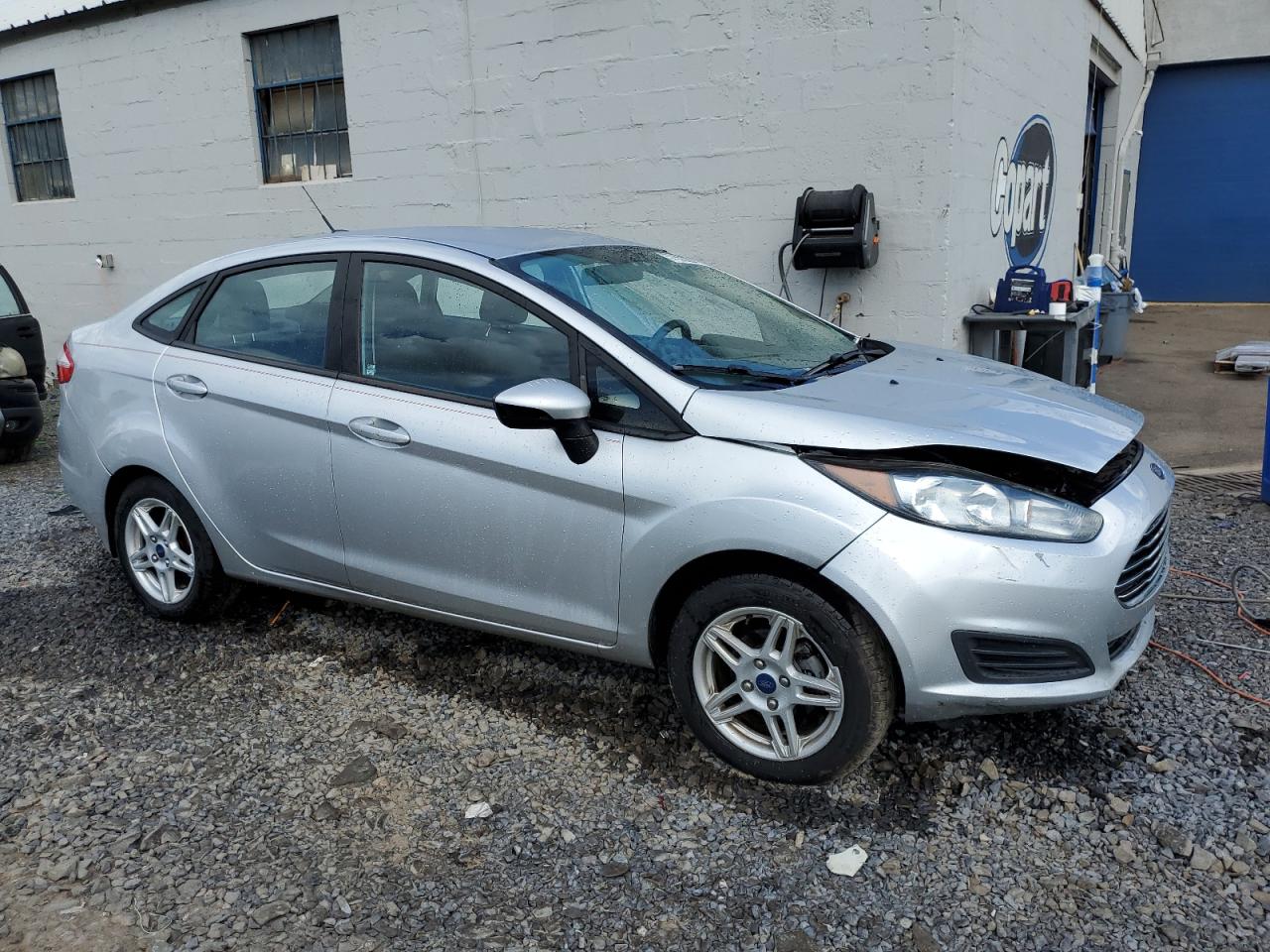 2018 Ford Fiesta Se vin: 3FADP4BJ6JM111165