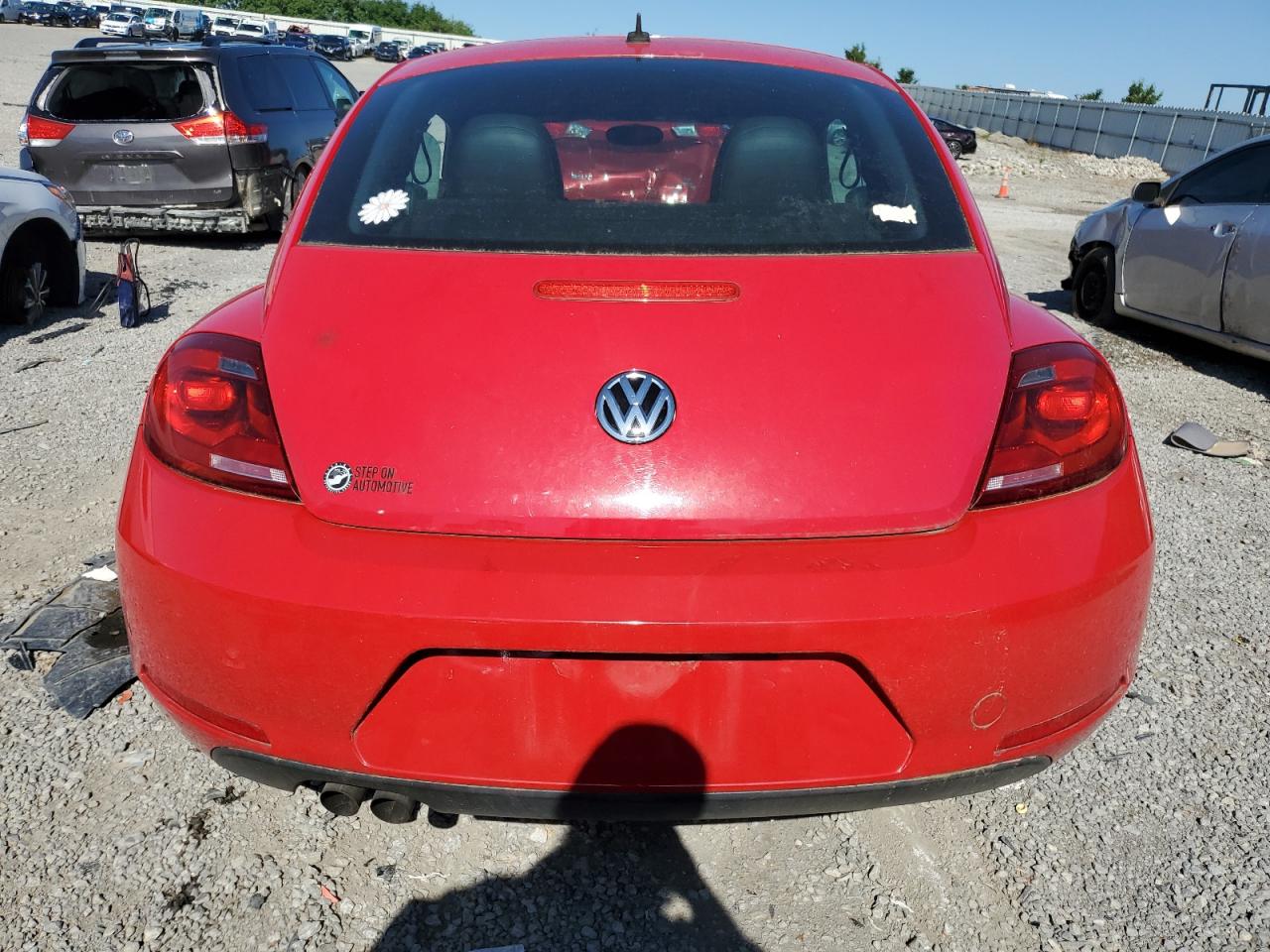 2015 Volkswagen Beetle 1.8T vin: 3VWF17AT6FM603210