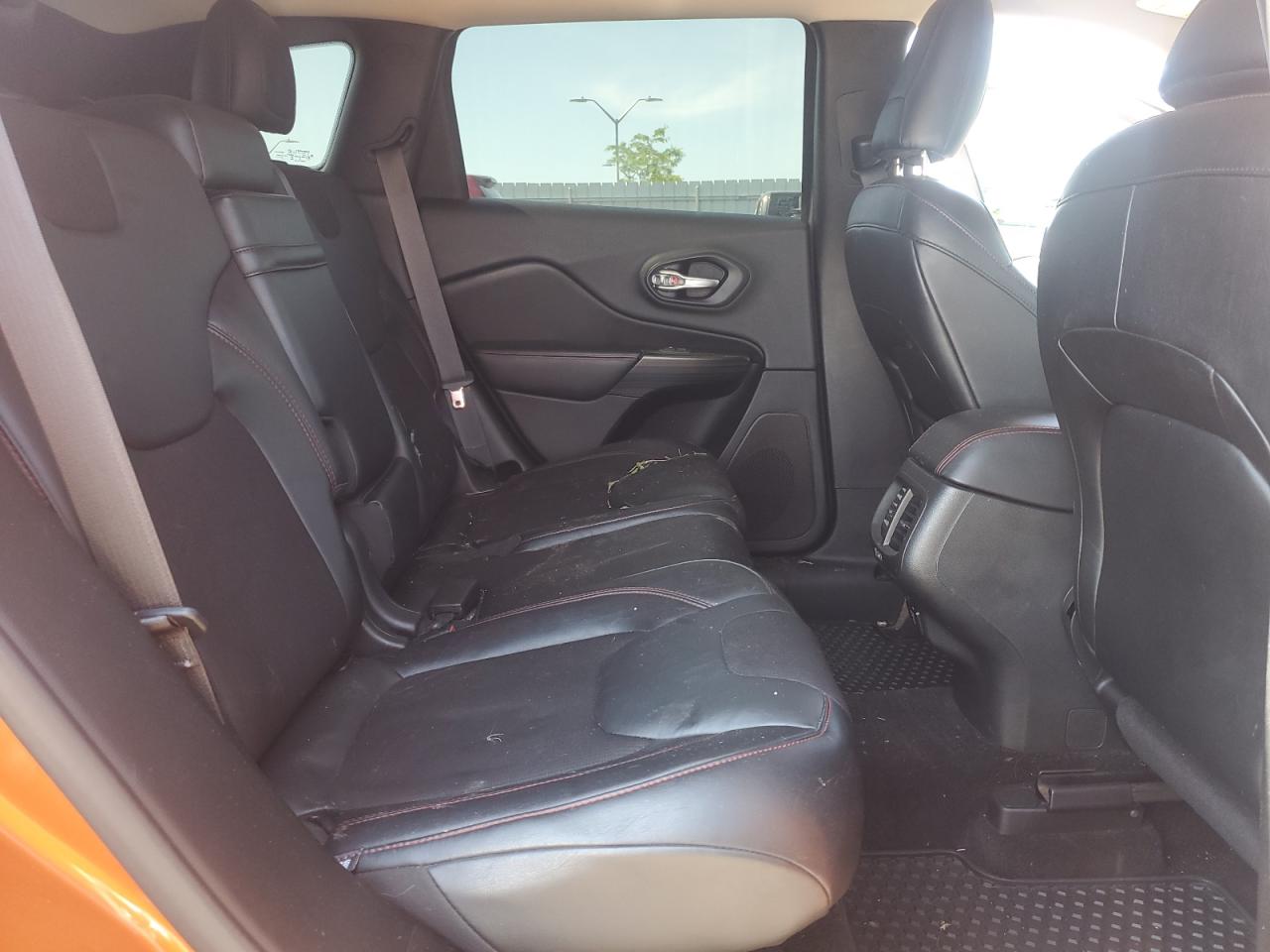 1C4PJMBS2FW514083 2015 Jeep Cherokee Trailhawk