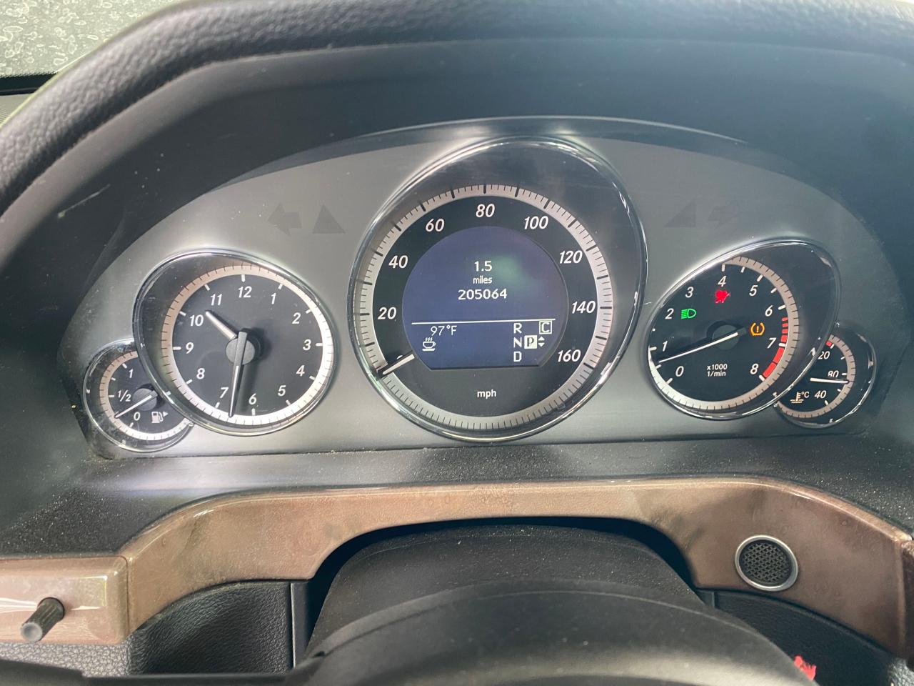 WDDHF5GB1AA112670 2010 Mercedes-Benz E 350