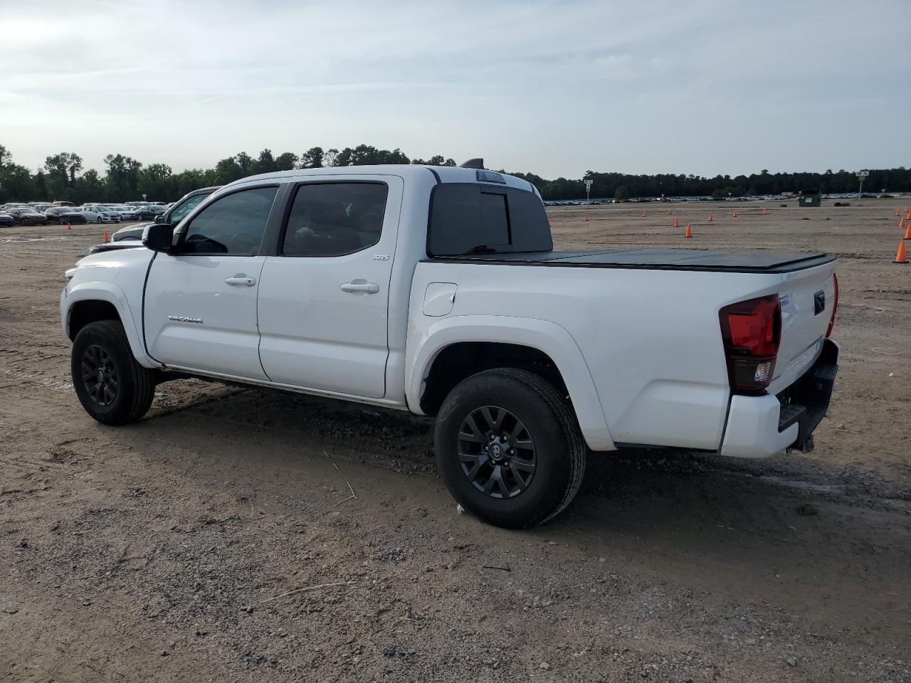 2022 Toyota Tacoma Double Cab vin: 3TMAZ5CN1NM167051