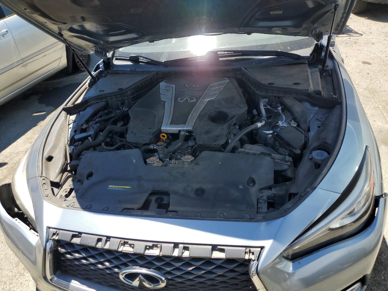 JN1EV7AP3JM361750 2018 Infiniti Q50 Luxe