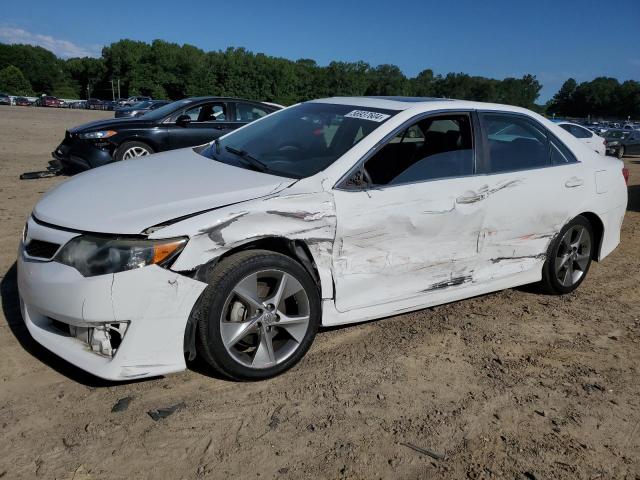 VIN 4T1BF1FK2EU473397 2014 Toyota Camry, L no.1