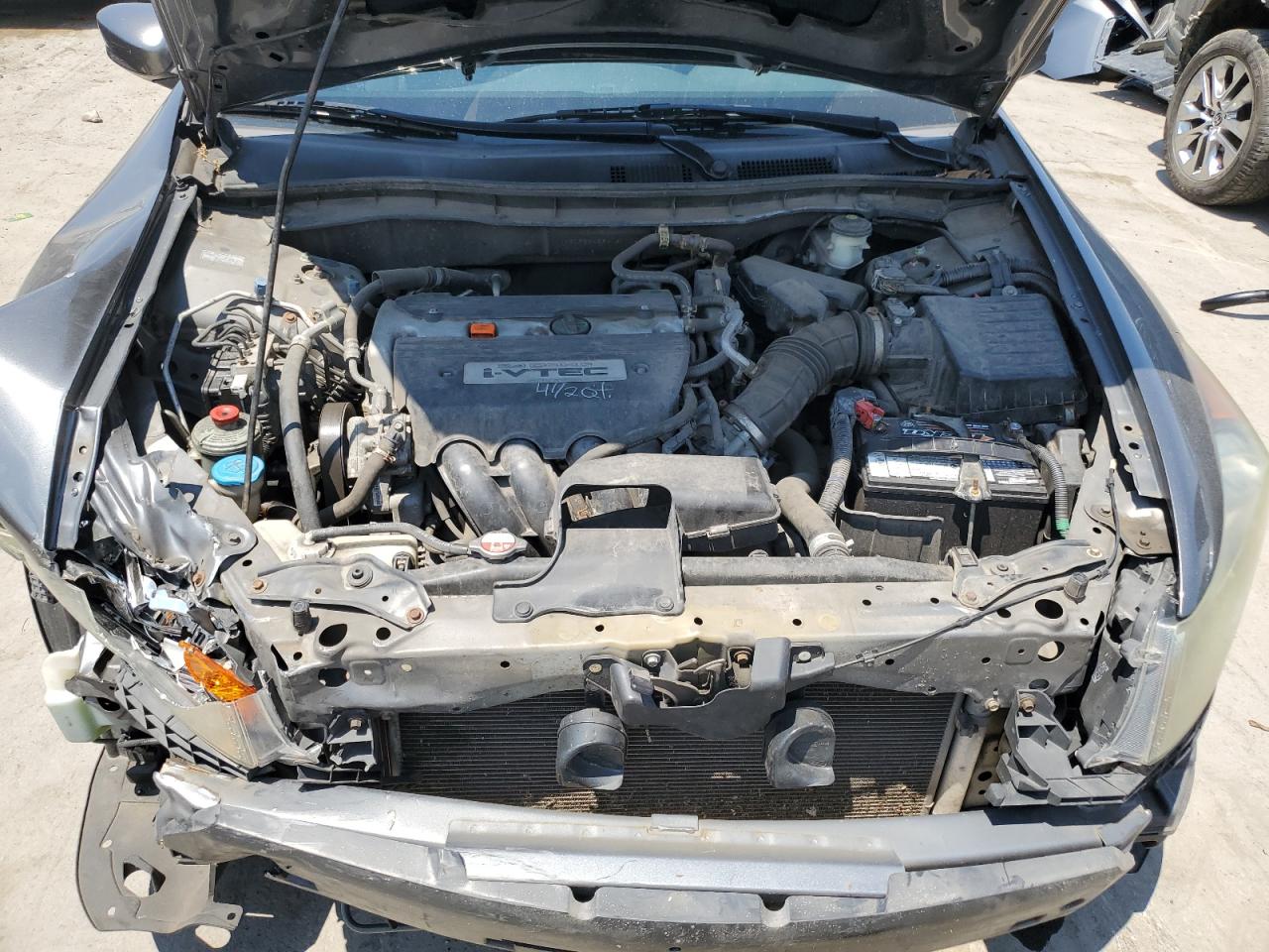 1HGCP26429A121104 2009 Honda Accord Lxp