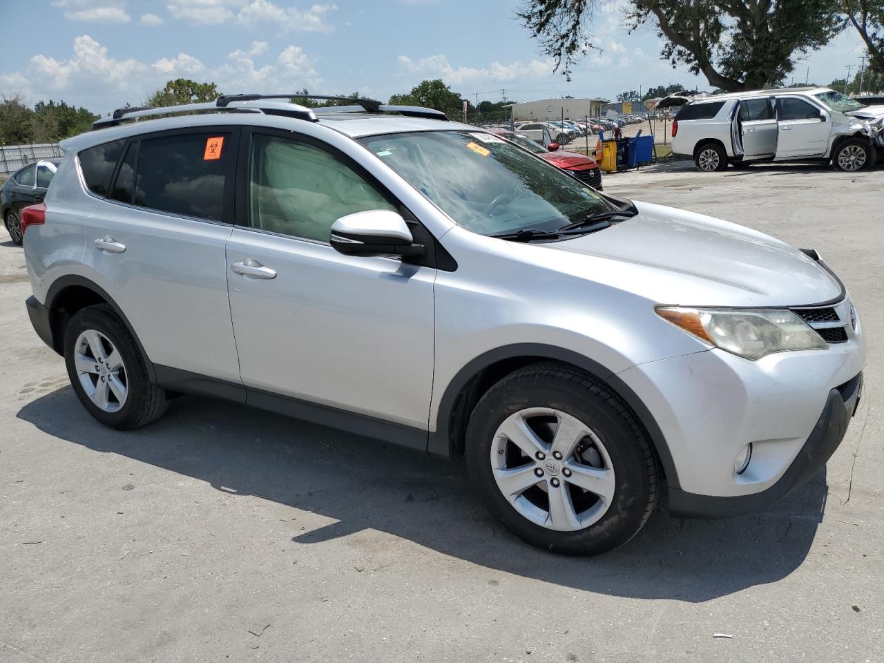 JTMRFREV8ED078718 2014 Toyota Rav4 Xle