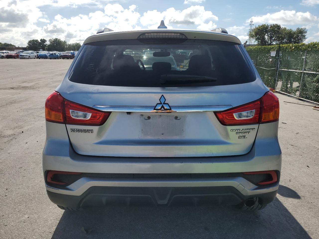 2018 Mitsubishi Outlander Sport Sel vin: JA4AP4AW4JU001506