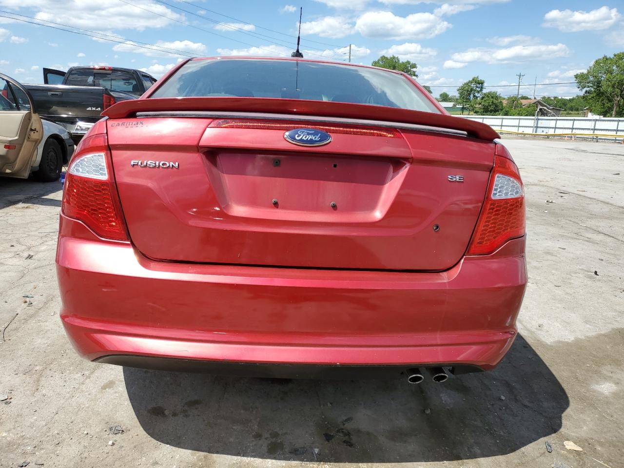 3FAHP0HA4AR315371 2010 Ford Fusion Se